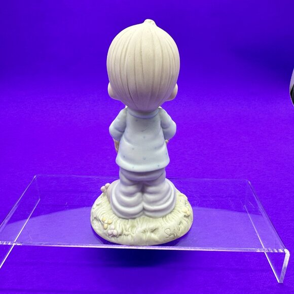 Precious Moments "Wishing You a Basket Full of Blessing" Figurine - Picture 3 of 5